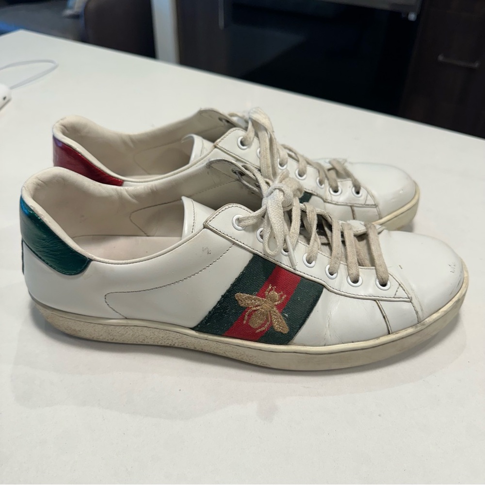 Gucci Ace w/ Bee Leather Low Top Men’s Sneakers - White - Gucci Size 10 - Picture 2 of 8